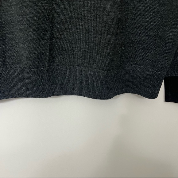 Ted Baker Men's Black and Gray Crewneck Sweater - Picture 6 of 7